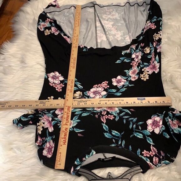 Annabelle size medium high-low black floral dress/tunic - Picture 5 of 5